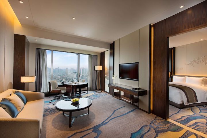 Room 10 of 58