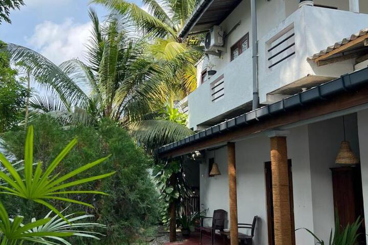 Jungle Villa