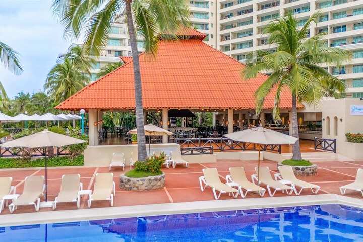 Breakfast/Coffee Service 47 of 97