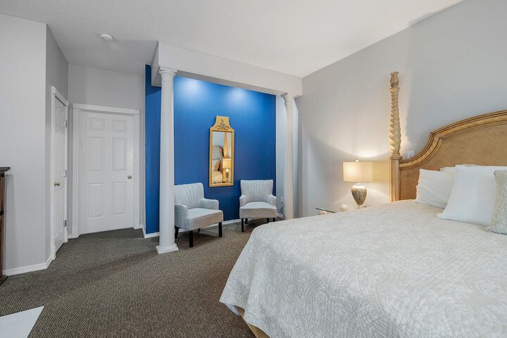 Room 47 of 156