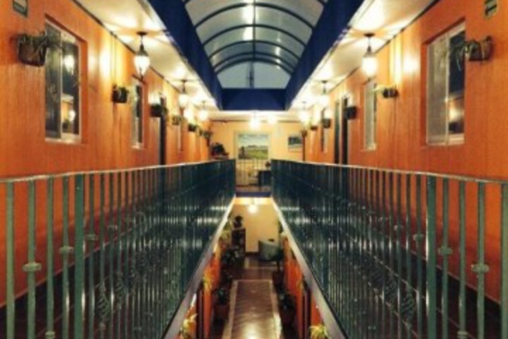 Hotel La Cabaña