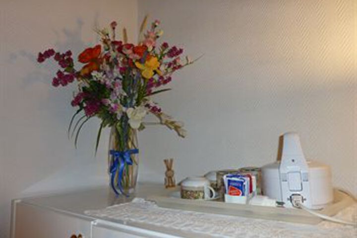 Room 38 of 60