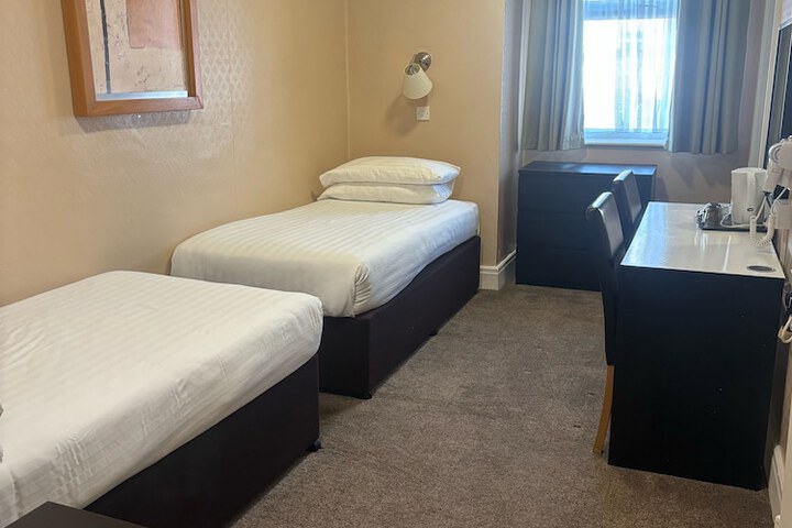 Room 7 of 58