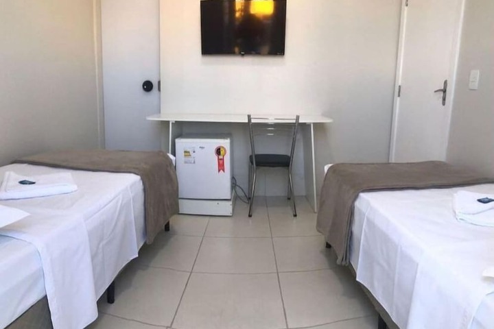 Room 15 of 49