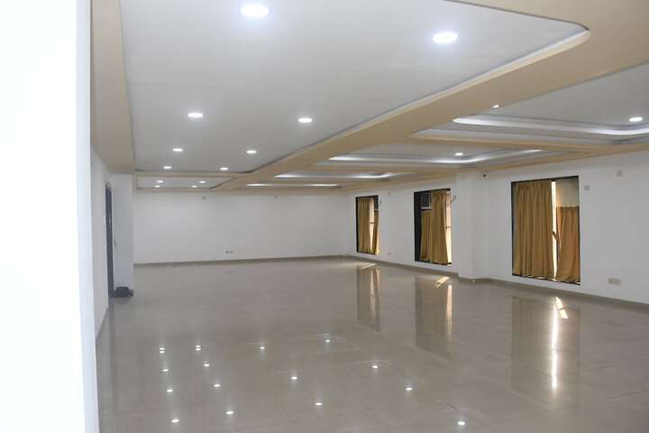 Ballroom/Hall 20 of 47