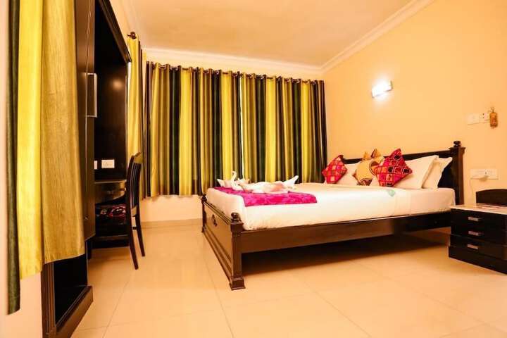 Room 7 of 40