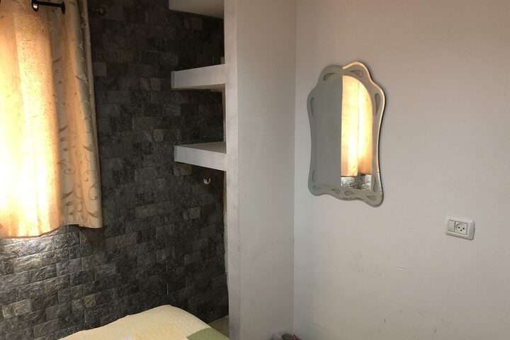 Room 25 of 50