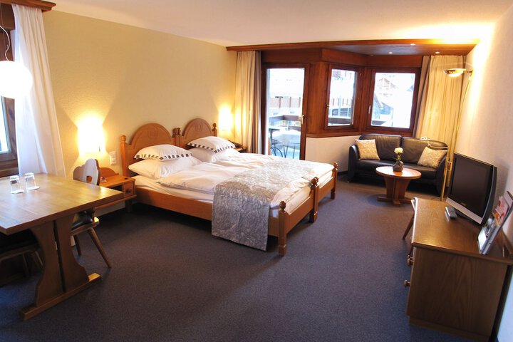 Room 47 of 120