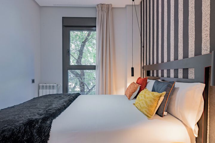 Room 15 of 62