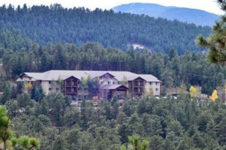 Photo of Quality Suites at Evergreen Parkway