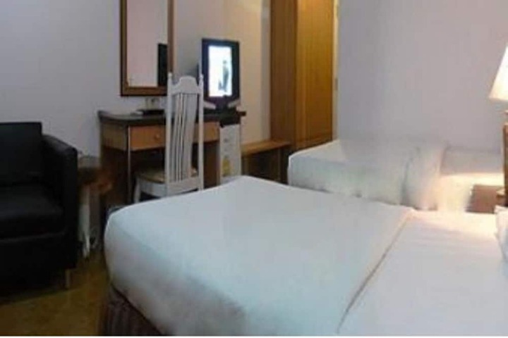 Room 5 of 23