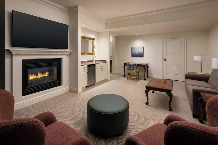 Room 49 of 104