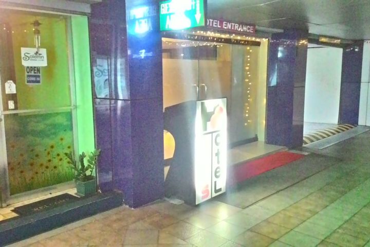 Hotel 26 of 27