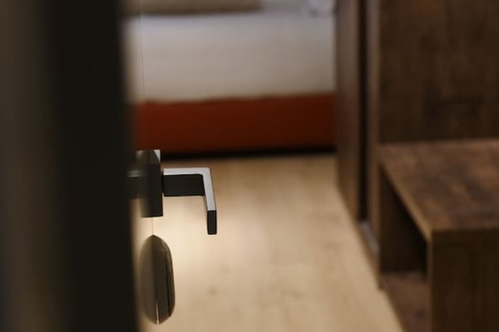 Room 33 of 88