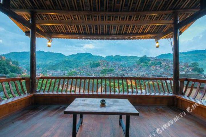 Hua Yu Hotel