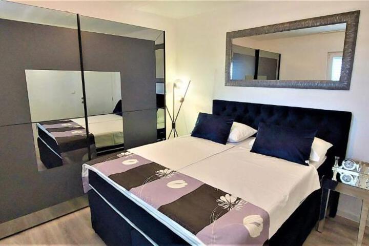 Suite Room