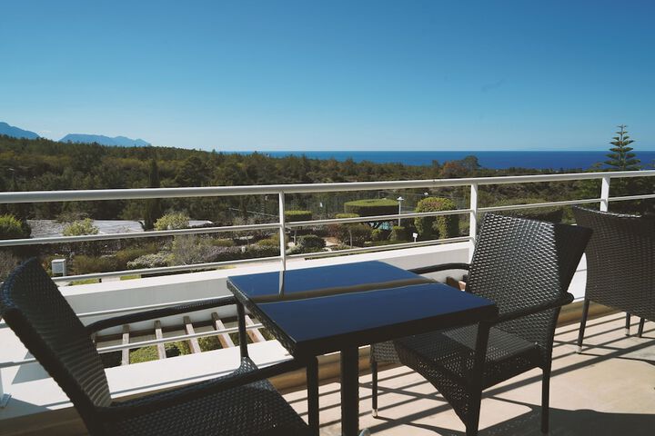 Terrace/Patio 186 of 196