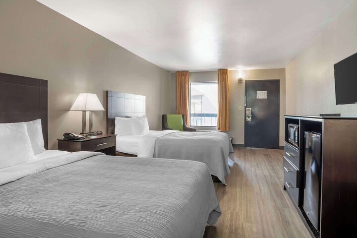 2 Queen Beds Efficiency Upgrade (1 of 3)