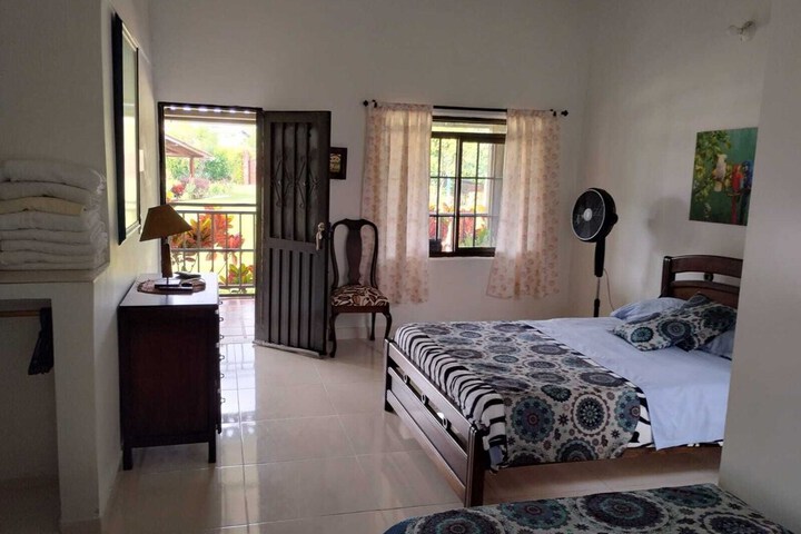 Room 3 of 20