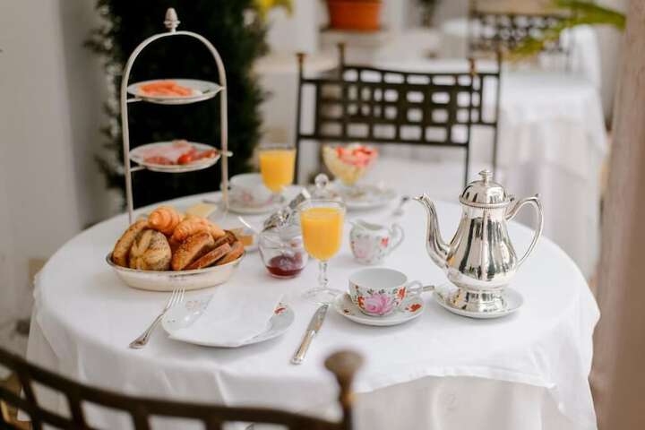 Breakfast/Coffee Service 36 of 43