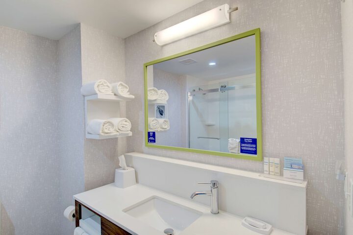 Bathroom shower