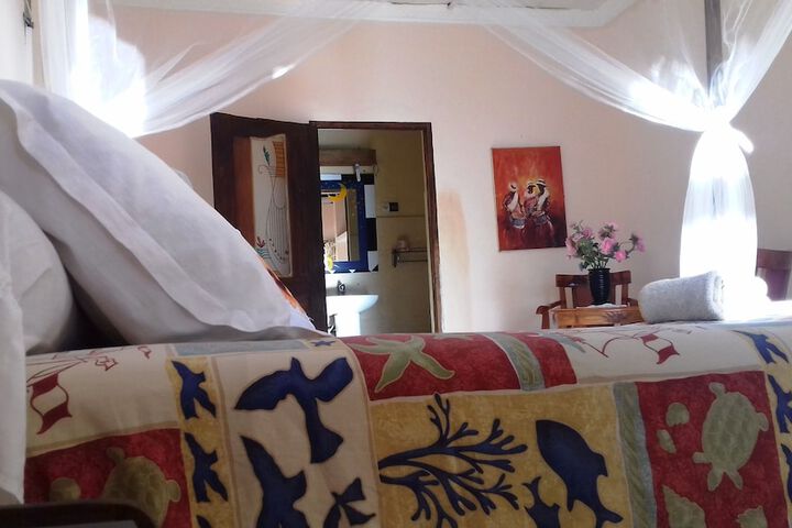 Room 26 of 33