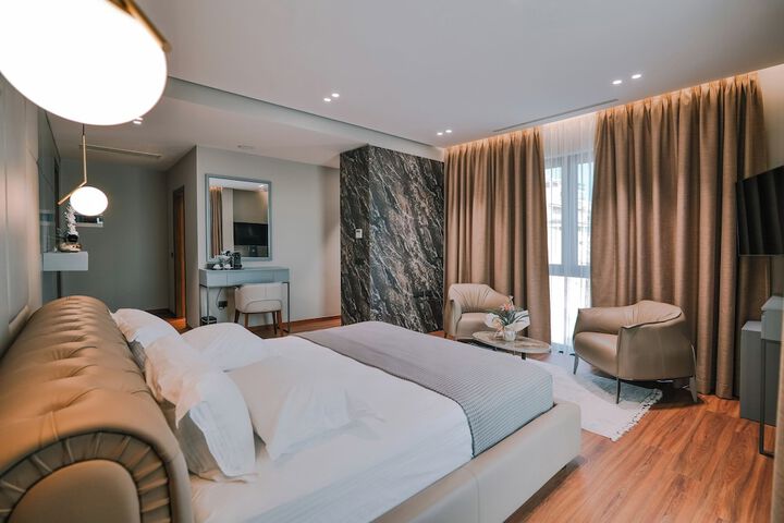 Room 20 of 48