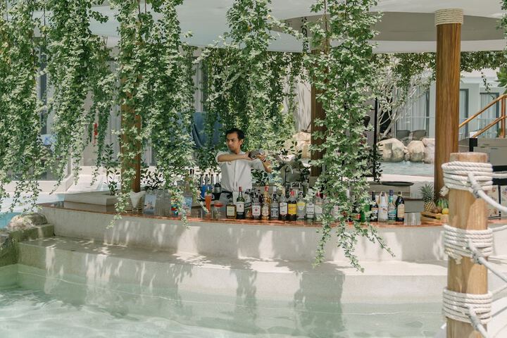 Pool 84 of 95