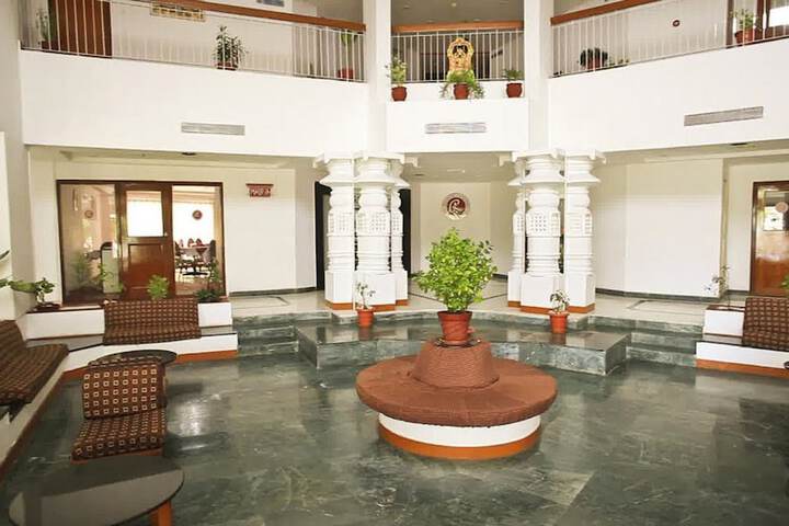Lobby Entry