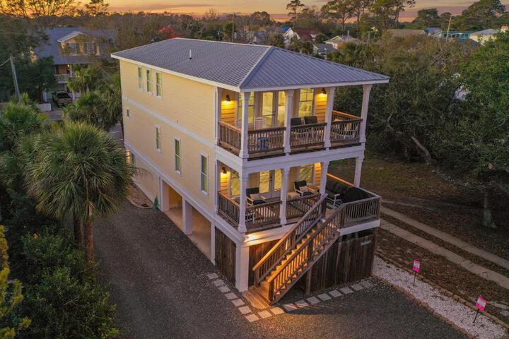 Exterior of Coastal Livin