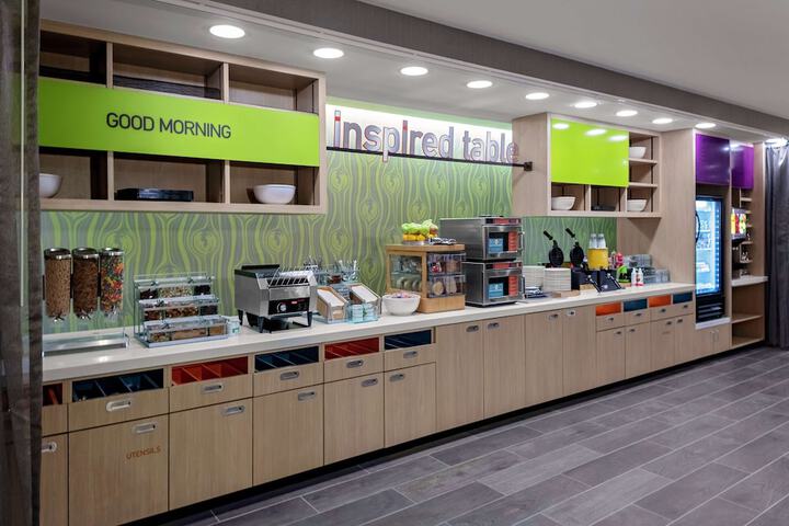 Breakfast area