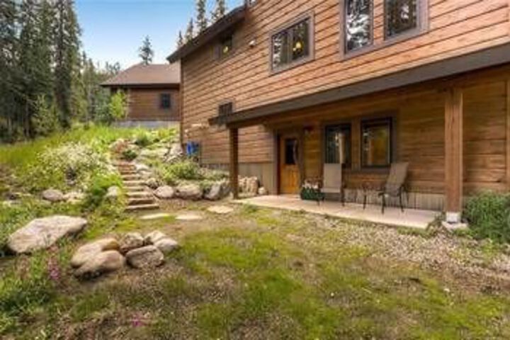 Property Grounds 22 of 24