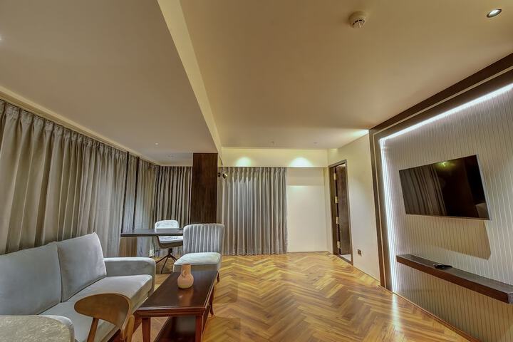 Room 17 of 58