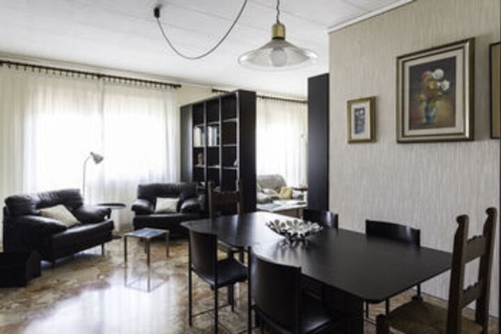 Room 73 of 78