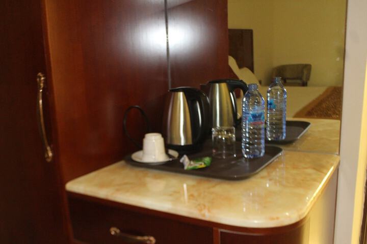Breakfast/Coffee Service 20 of 39