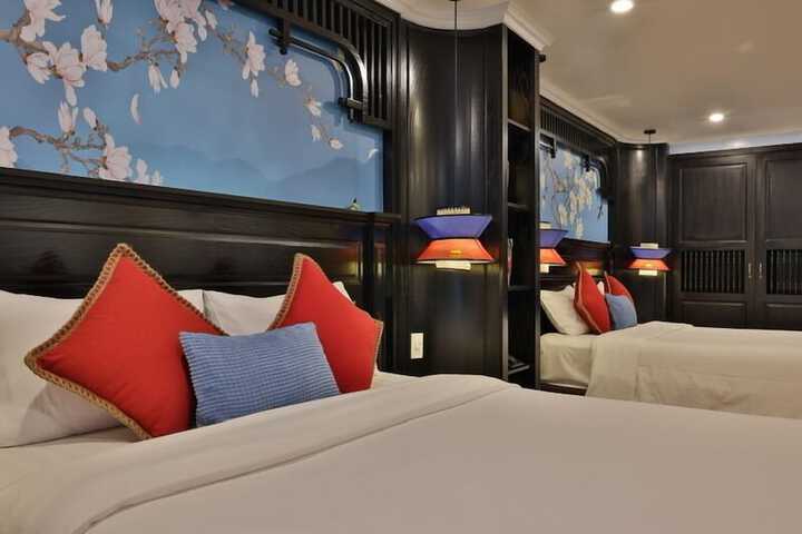 Room 6 of 56