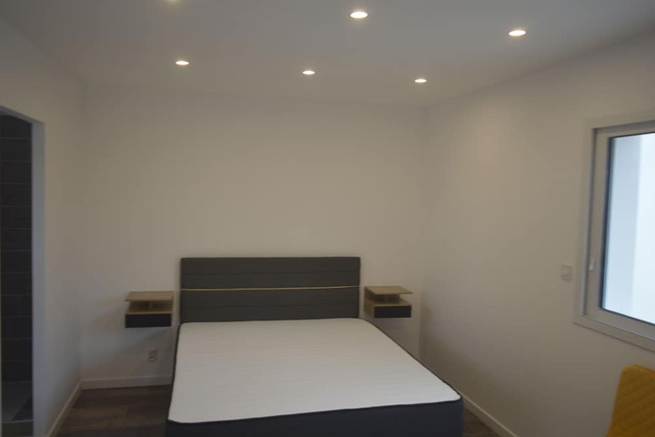 Room 13 of 92
