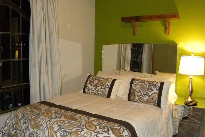 Room 5 of 71