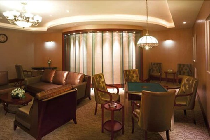 Room 22 of 36