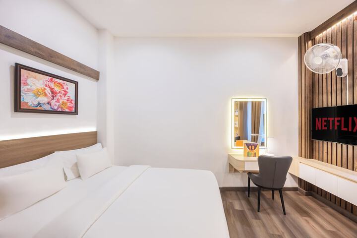 Room 17 of 49