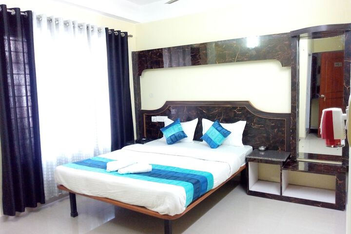 Room 10 of 36