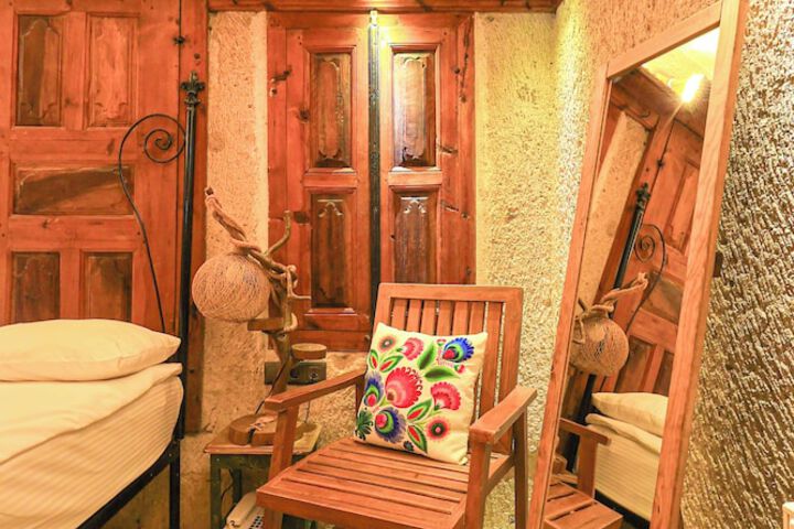 Room 29 of 75