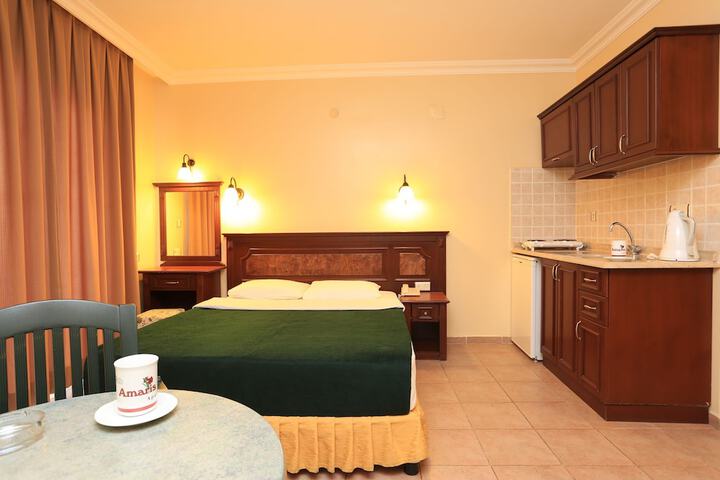 Room 6 of 54
