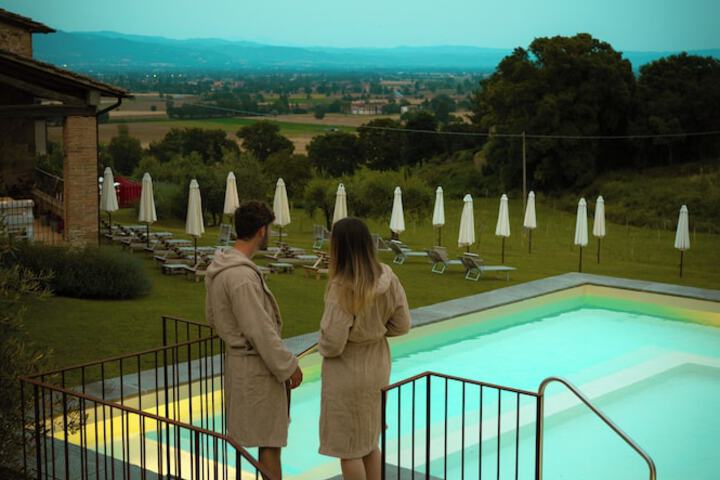 Pool 39 of 101