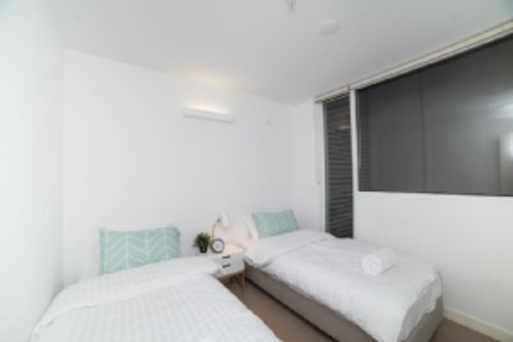 Room 140 of 180