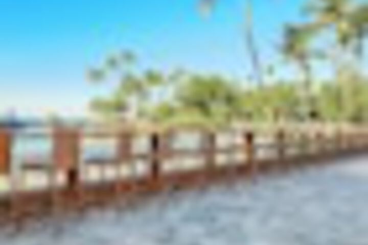 Pool 119 of 435