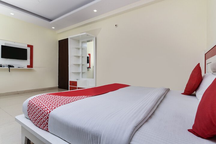 Room 19 of 26