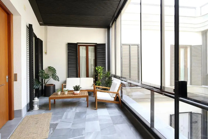 Terrace/Patio 8 of 17