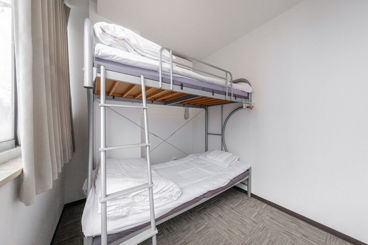 Room 19 of 54