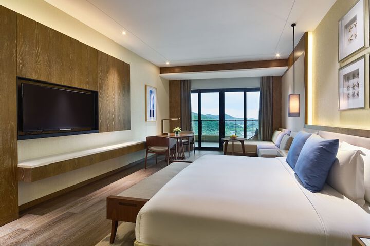 Room 21 of 161